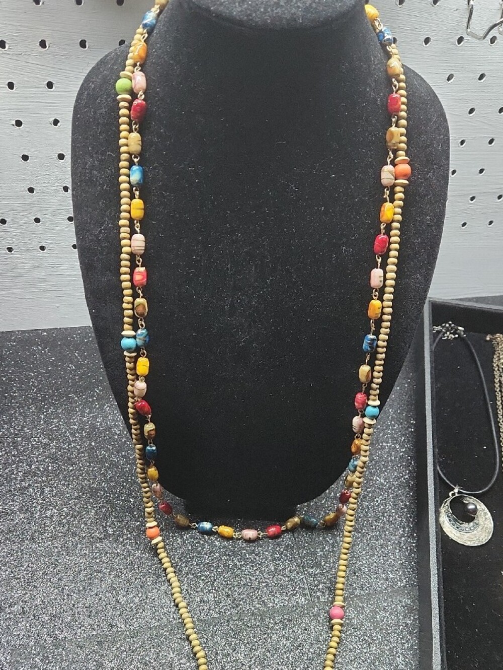 Mixed Material Necklace Bundle - Picture 2 of 8